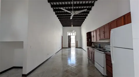313 C. De La Luna Old San Juan PR 00901