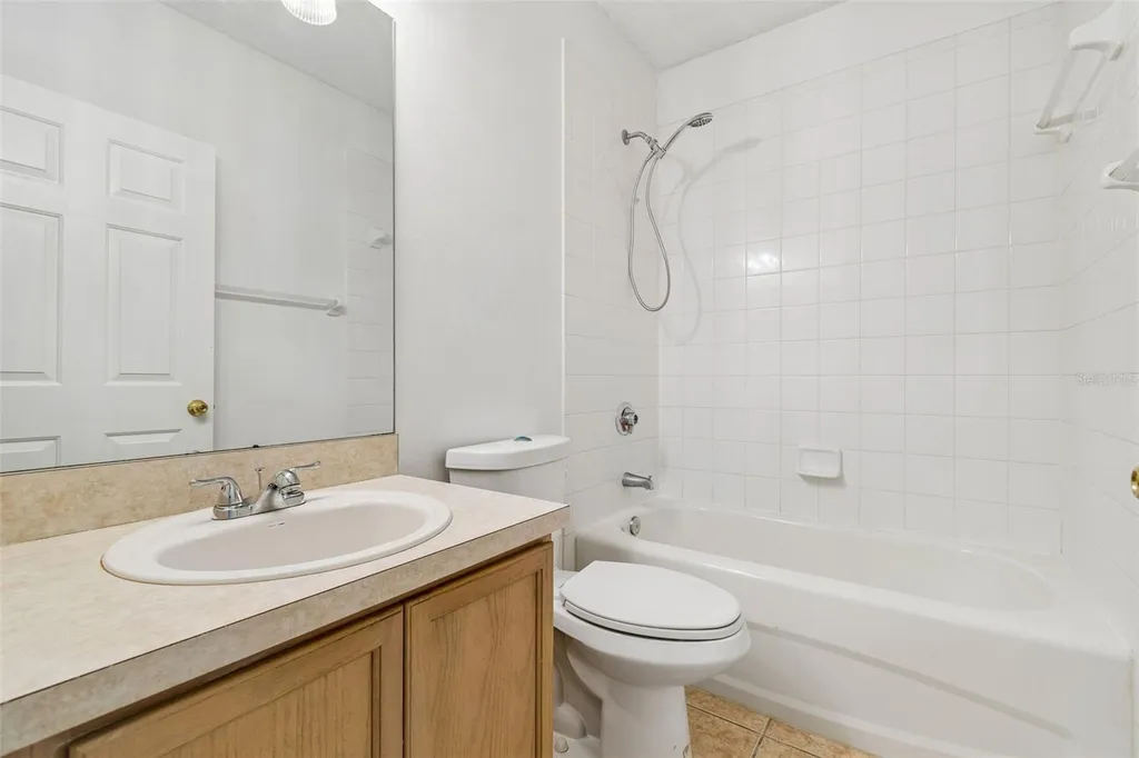 6245 Osprey Lake Circle Riverview FL 33578