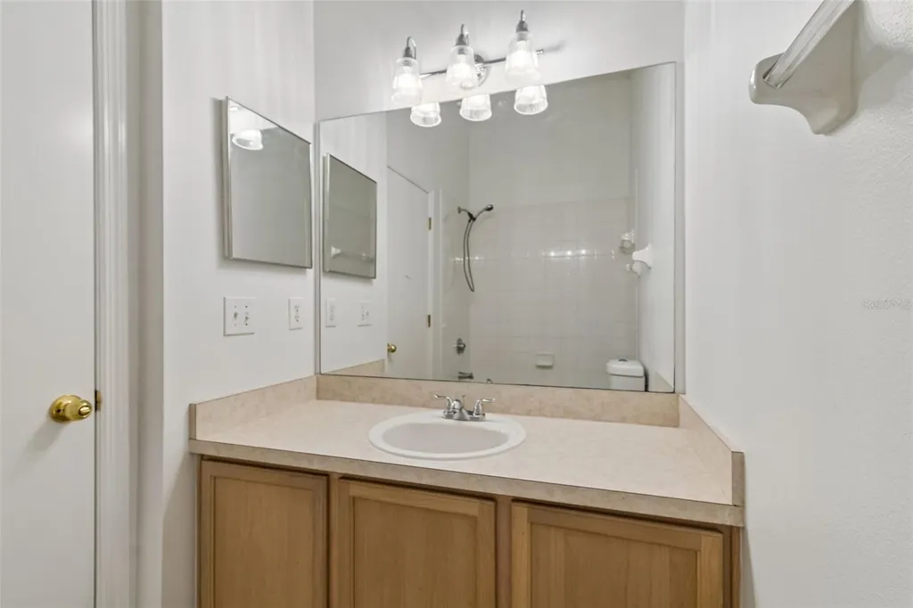 6245 Osprey Lake Circle Riverview FL 33578
