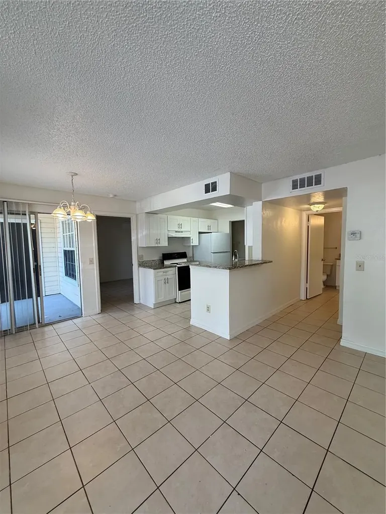 1037 S Hiawassee Road Orlando FL 32835
