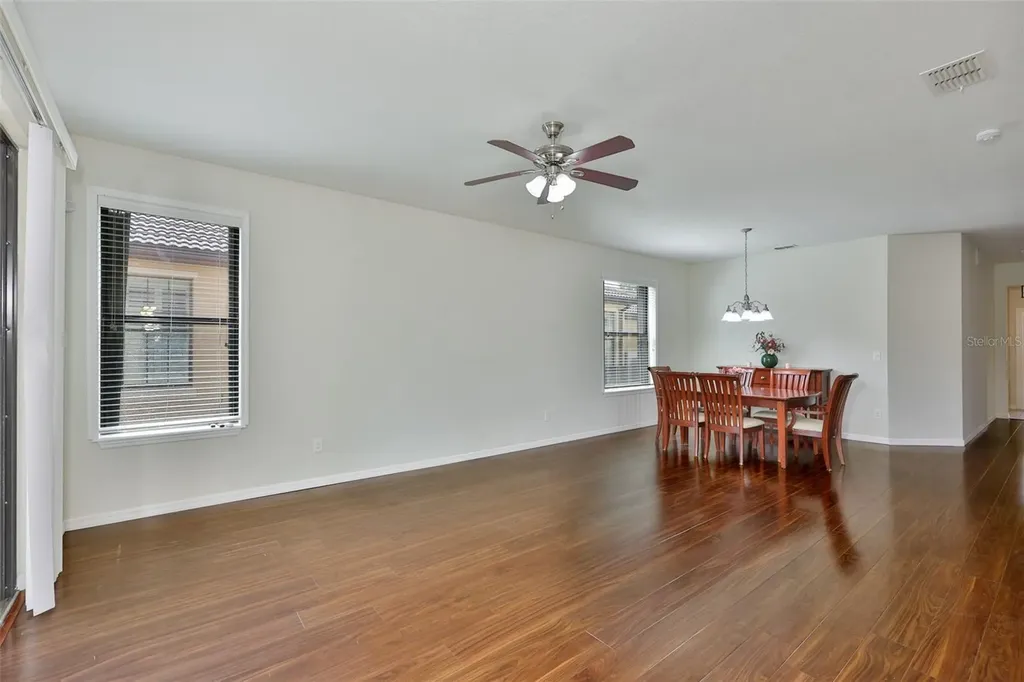 5618 Sunset Falls Drive Apollo Beach FL 33572