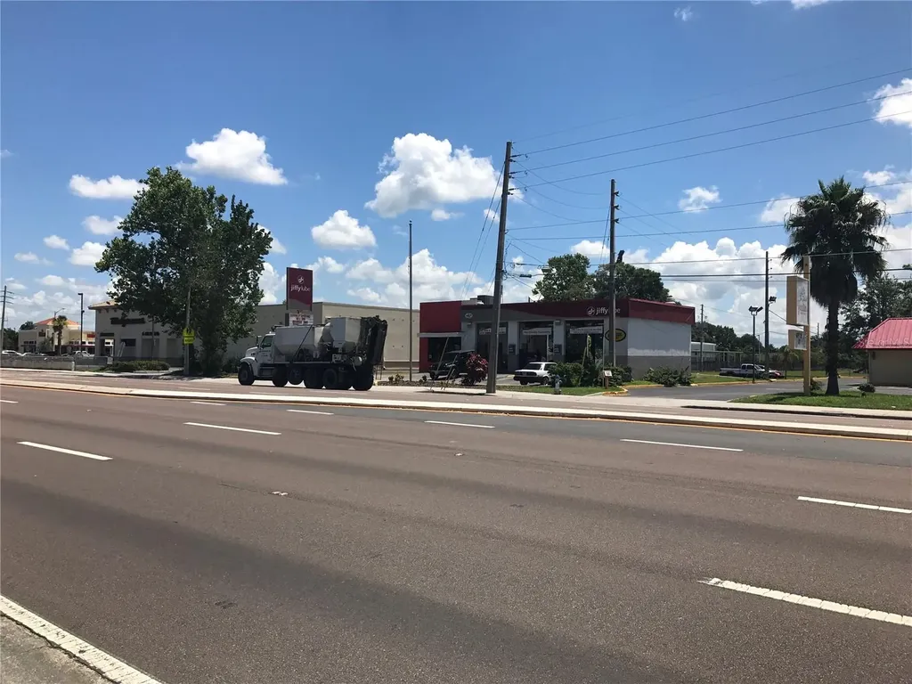 1334 S Semoran Boulevard Orlando FL 32807