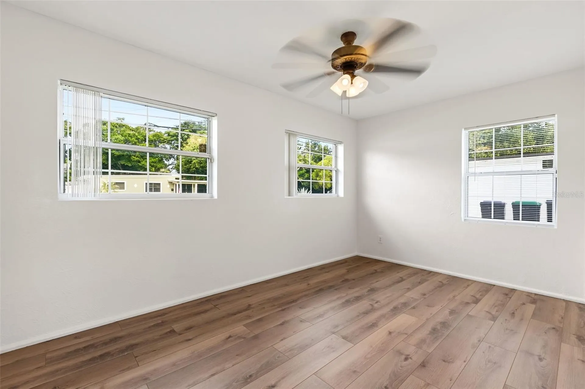139 S Alder Drive Orlando FL 32807