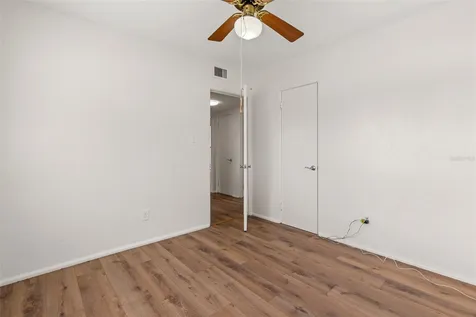 139 S Alder Drive Orlando FL 32807