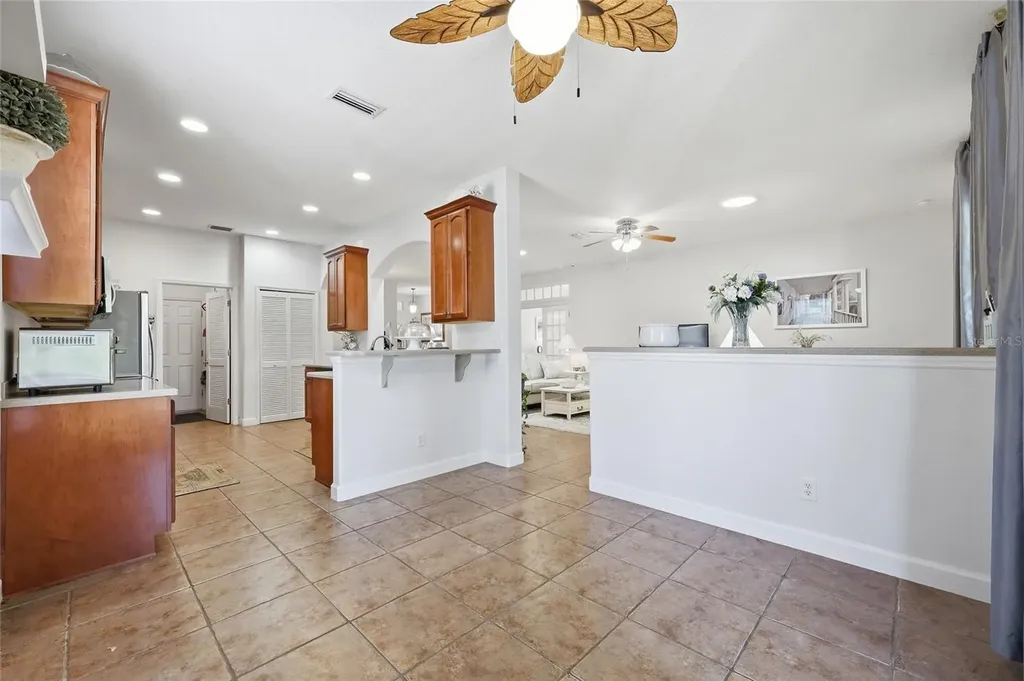 6342 Sanders Grove Circle Okahumpka FL 34762