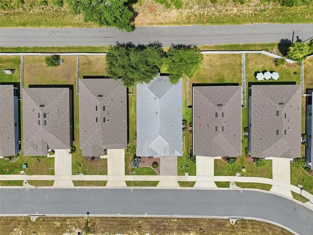 6342 Sanders Grove Circle Okahumpka FL 34762