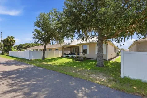 6342 Sanders Grove Circle Okahumpka FL 34762