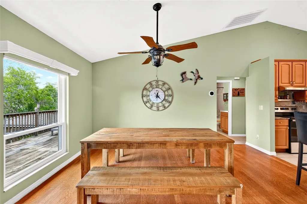13059 NE 7th Loop Silver Springs FL 34488