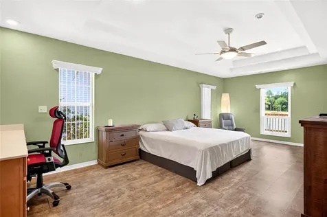 13059 NE 7th Loop Silver Springs FL 34488