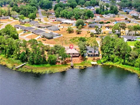 13059 NE 7th Loop Silver Springs FL 34488