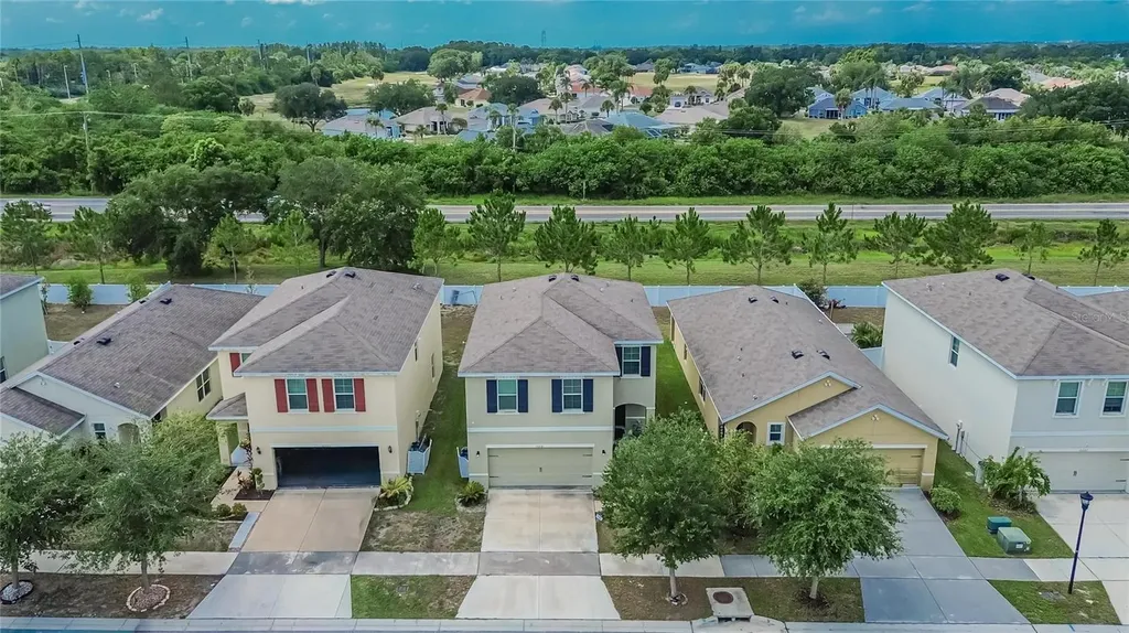 10231 Geese Trail Circle Sun City Center FL 33573