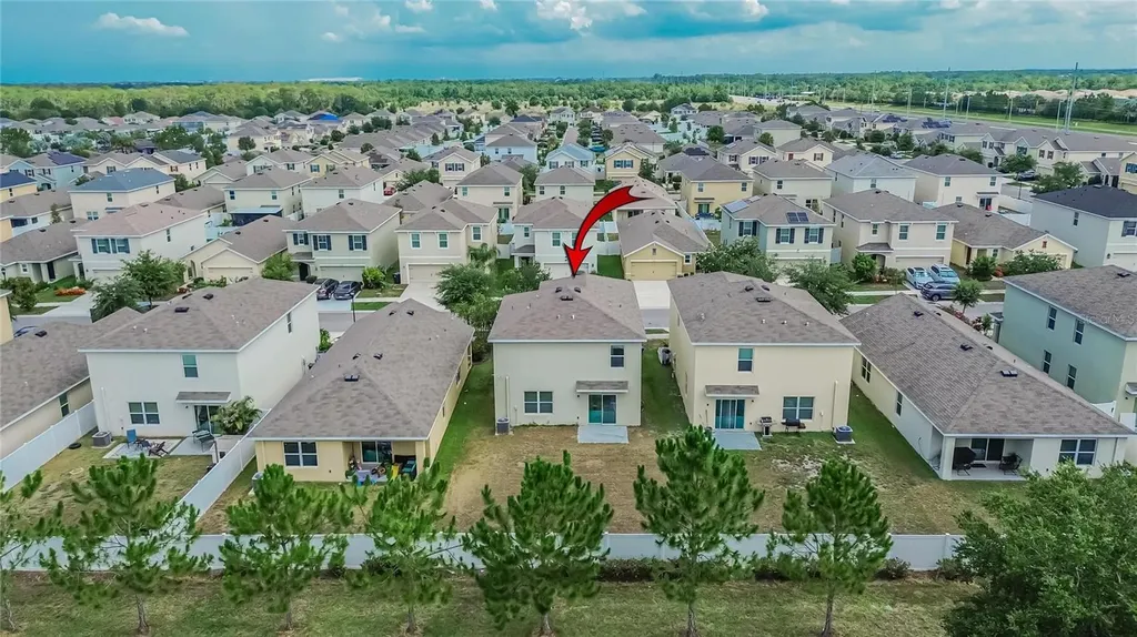 10231 Geese Trail Circle Sun City Center FL 33573