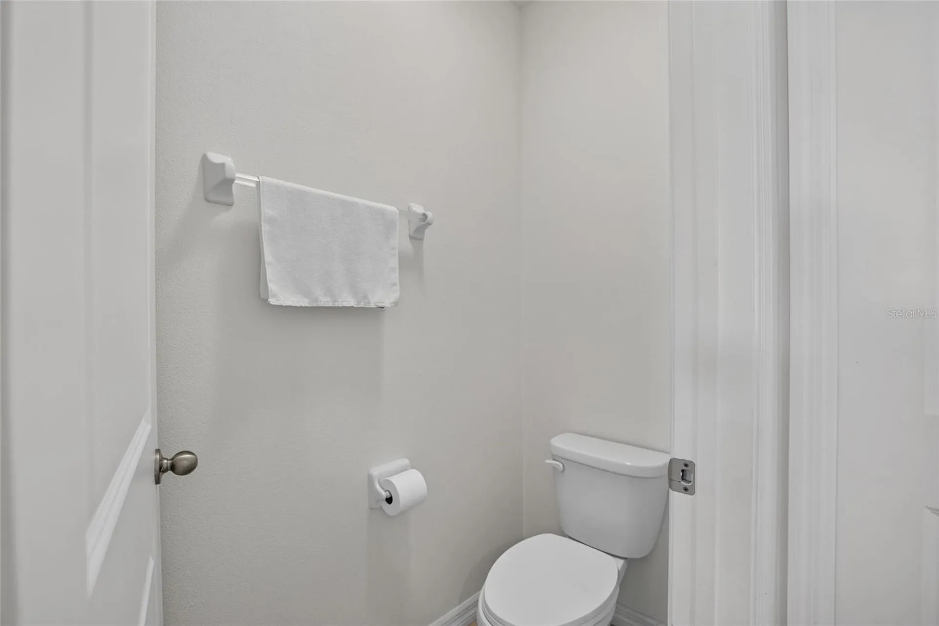 10231 Geese Trail Circle Sun City Center FL 33573
