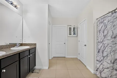 10231 Geese Trail Circle Sun City Center FL 33573