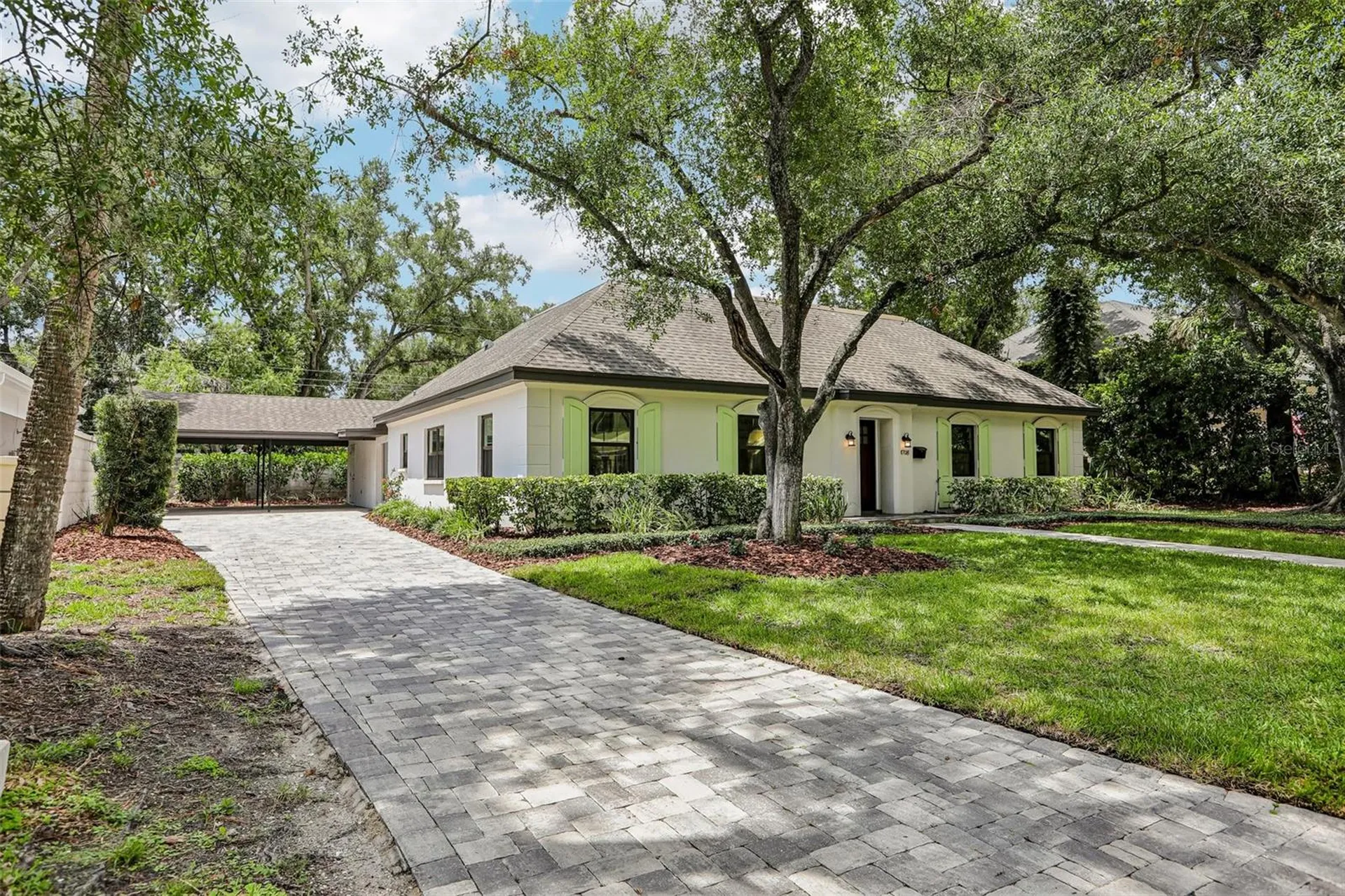 4708 W Neptune Street Tampa FL 33629