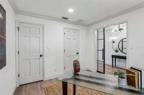 4708 W Neptune Street Tampa FL 33629