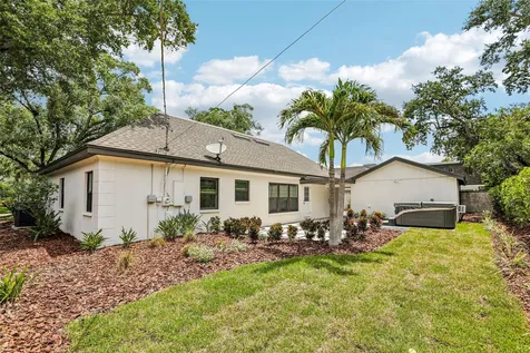 4708 W Neptune Street Tampa FL 33629