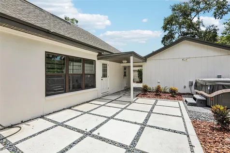 4708 W Neptune Street Tampa FL 33629