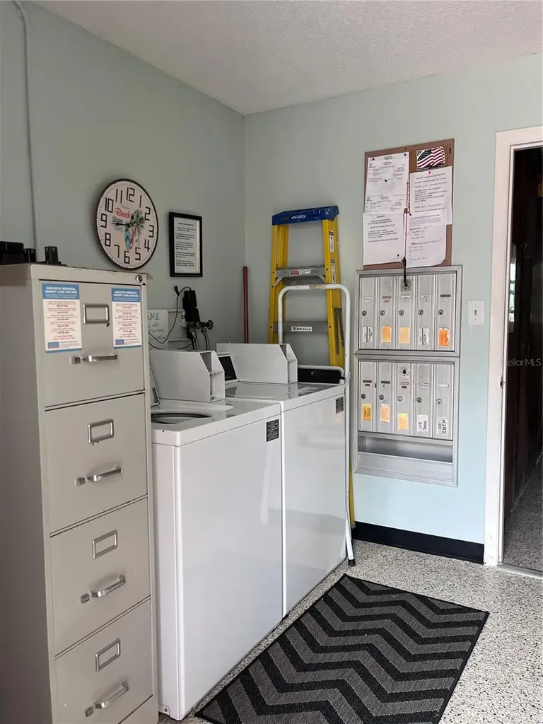 509 W Venice Avenue Venice FL 34285