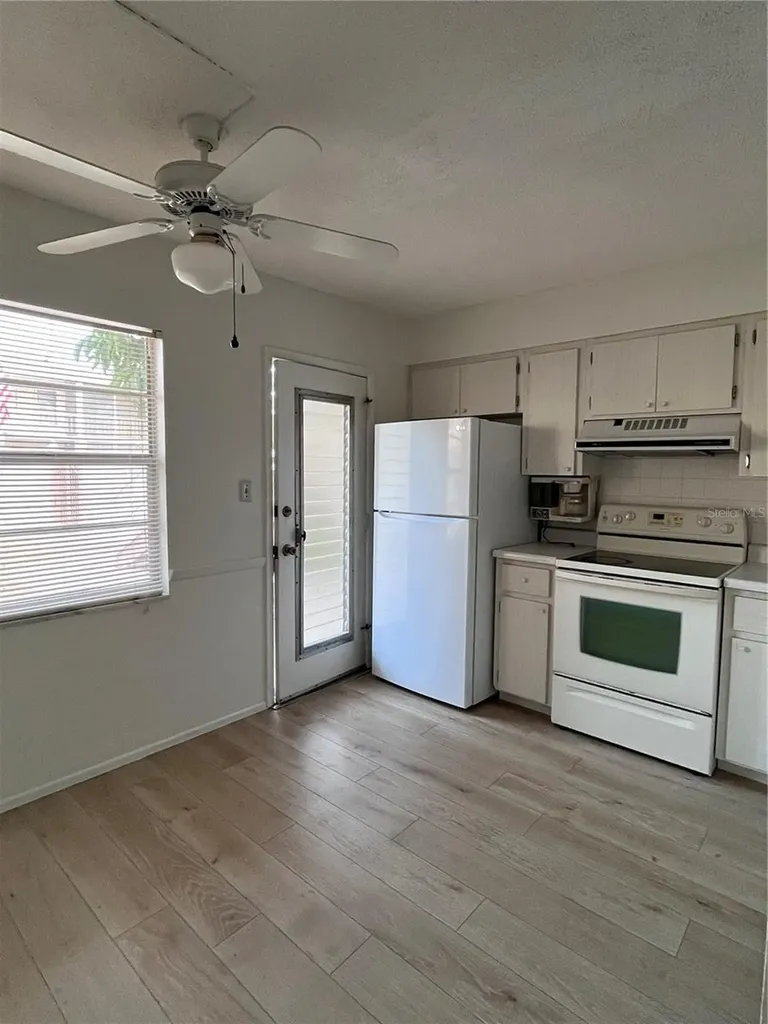 509 W Venice Avenue Venice FL 34285