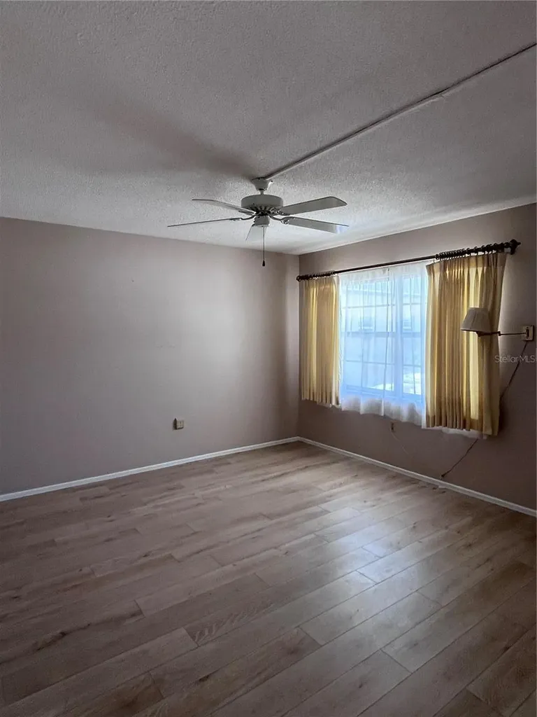 509 W Venice Avenue Venice FL 34285