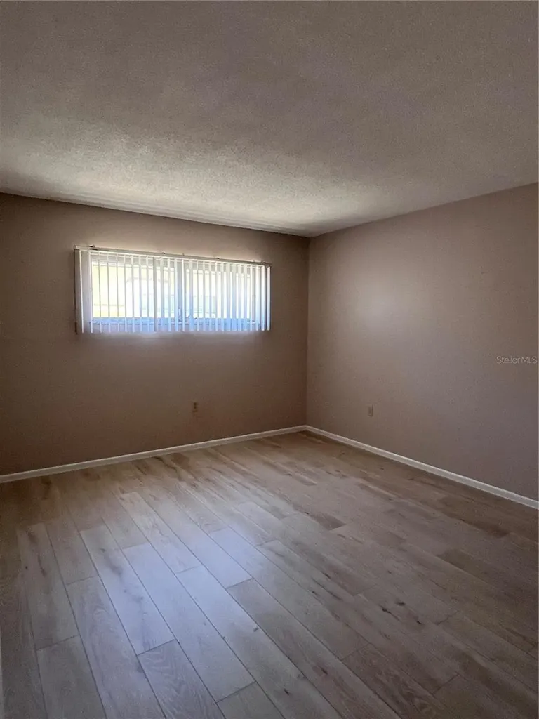 509 W Venice Avenue Venice FL 34285