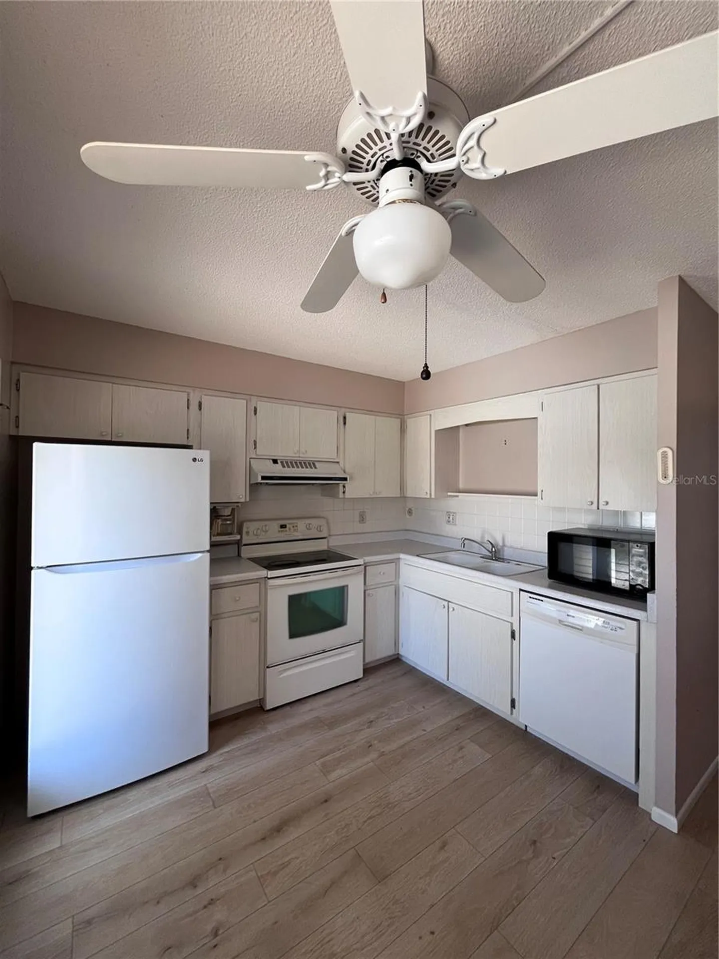 509 W Venice Avenue Venice FL 34285