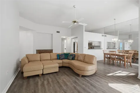 215 Clays Trail Oldsmar FL 34677