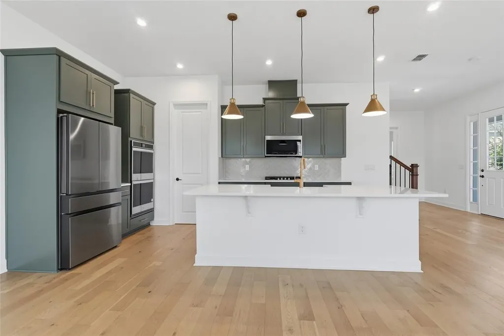 7565 Estuary Lake Loop Celebration FL 34747