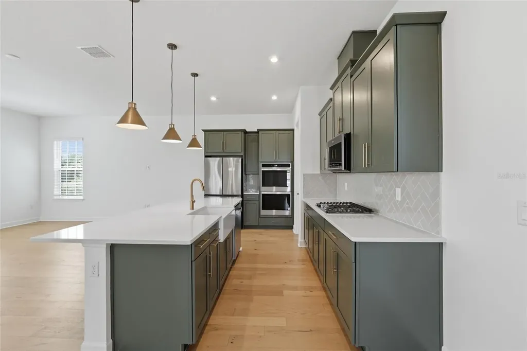 7565 Estuary Lake Loop Celebration FL 34747
