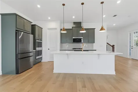 7565 Estuary Lake Loop Celebration FL 34747
