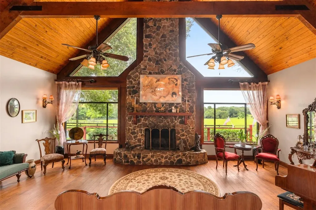 35841 Timbertop Lane Fruitland Park FL 34731