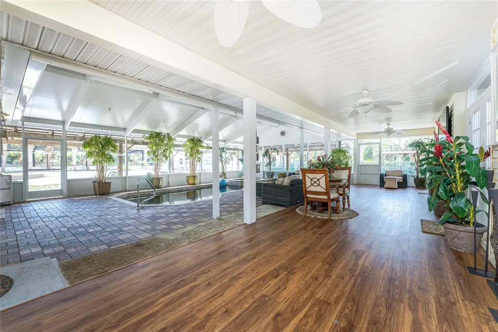 668 Palomino Trail Englewood FL 34223