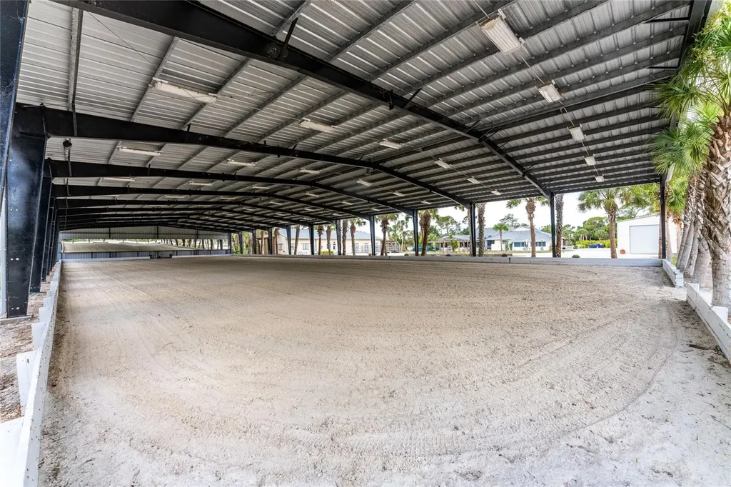 668 Palomino Trail Englewood FL 34223