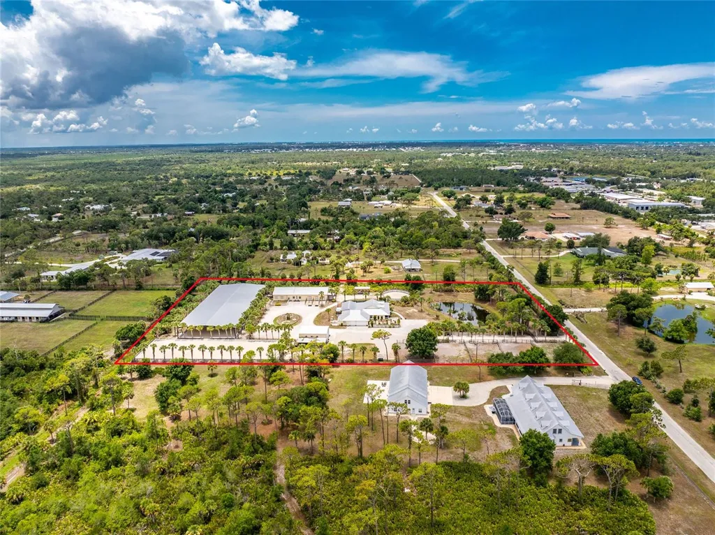 668 Palomino Trail Englewood FL 34223