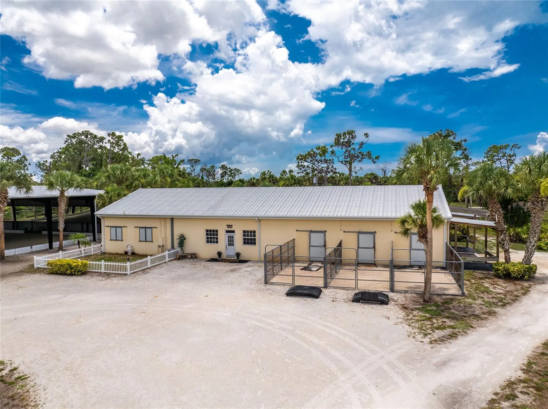 668 Palomino Trail Englewood FL 34223