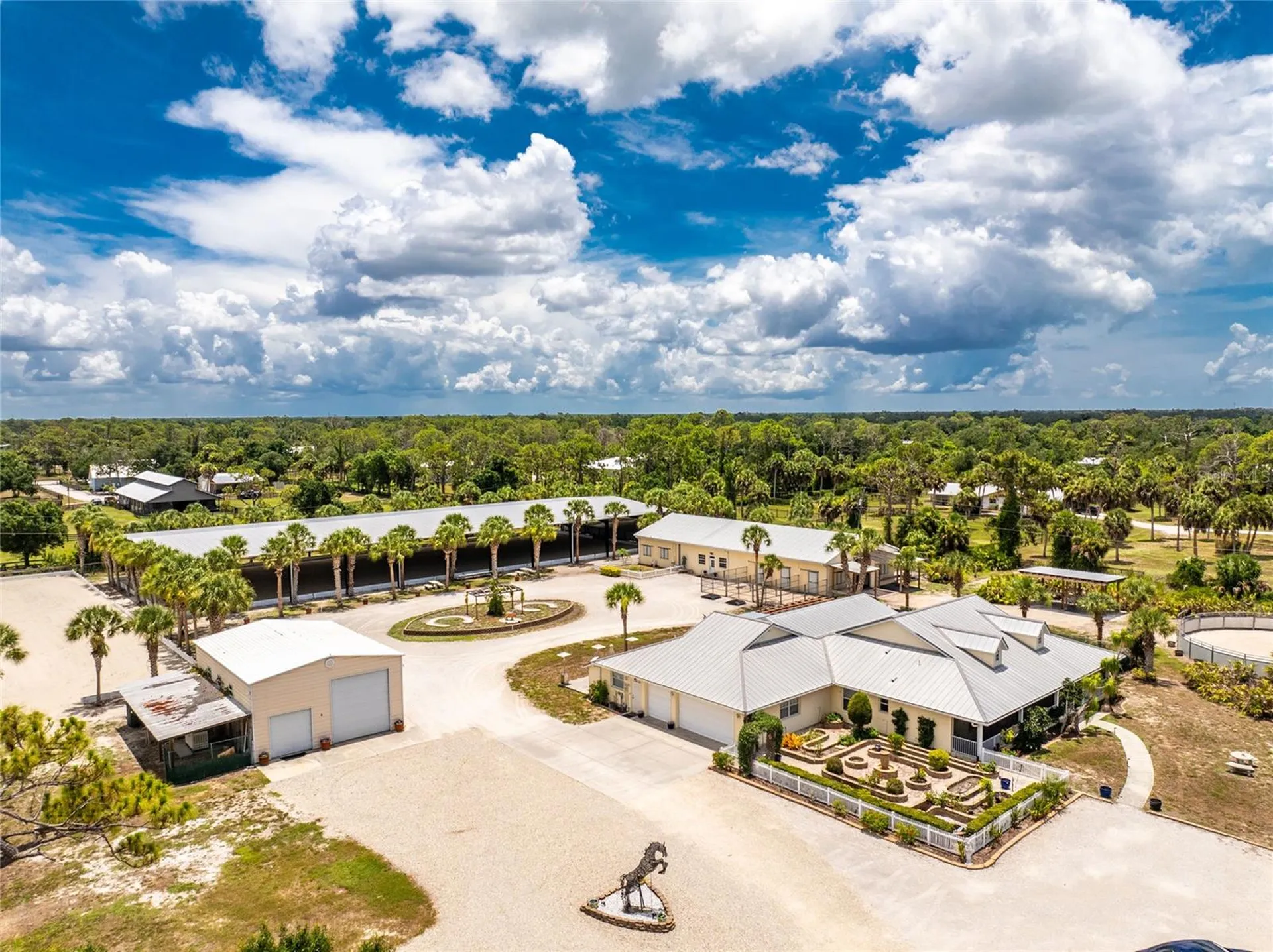 668 Palomino Trail Englewood FL 34223