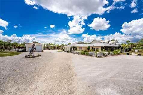 668 Palomino Trail Englewood FL 34223