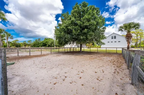 668 Palomino Trail Englewood FL 34223