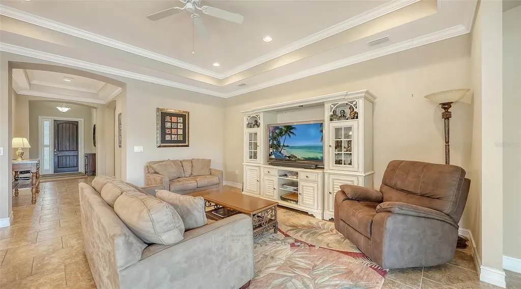 1051 Bradberry Drive Nokomis FL 34275