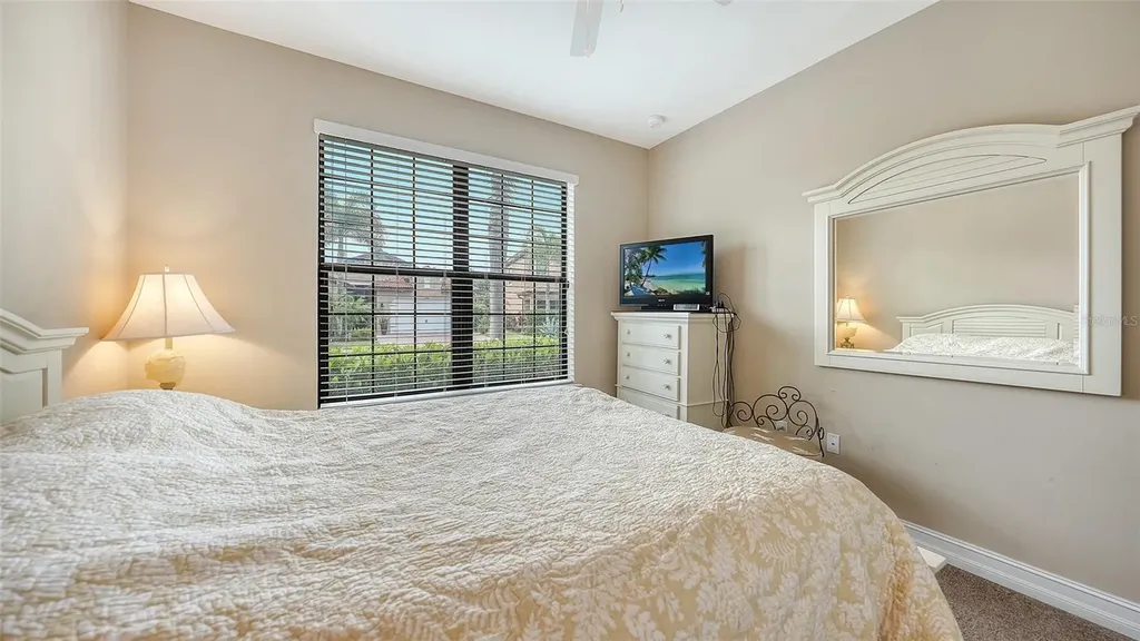 1051 Bradberry Drive Nokomis FL 34275