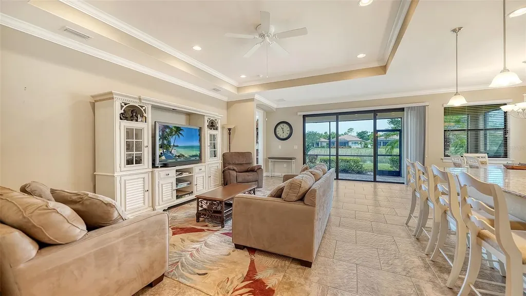 1051 Bradberry Drive Nokomis FL 34275
