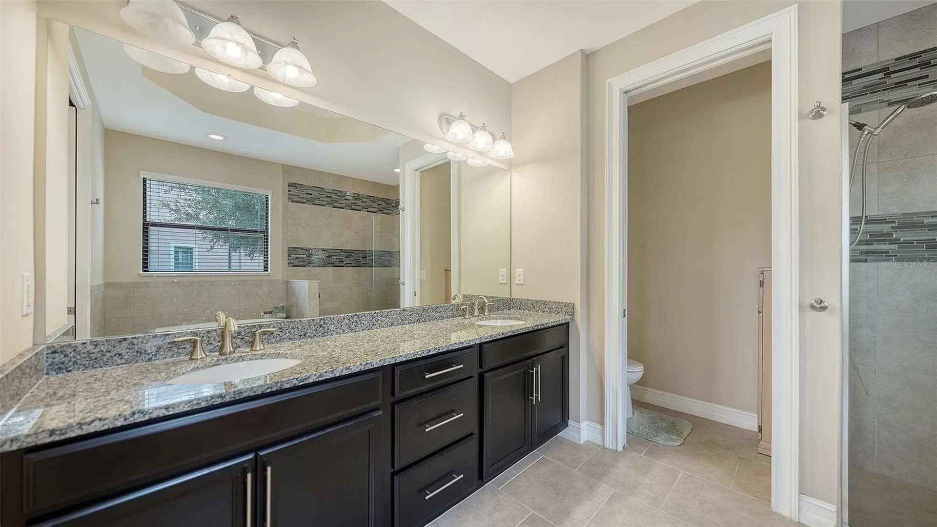 1051 Bradberry Drive Nokomis FL 34275