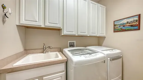 1051 Bradberry Drive Nokomis FL 34275