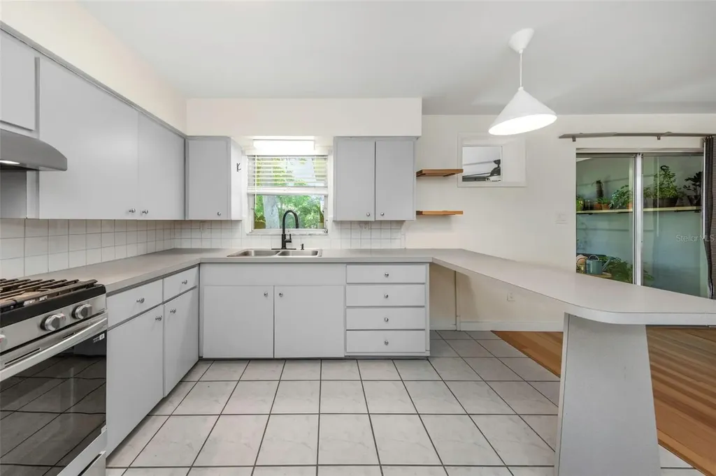 1412 Oak Haven Drive Safety Harbor FL 34695