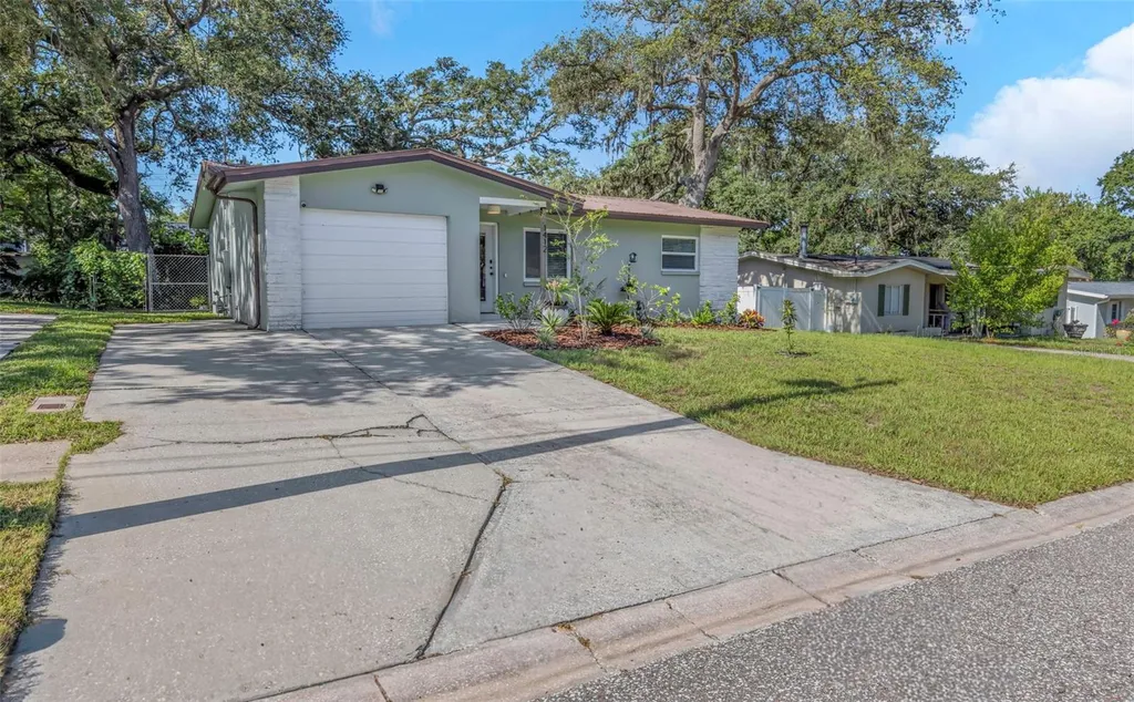 1412 Oak Haven Drive Safety Harbor FL 34695