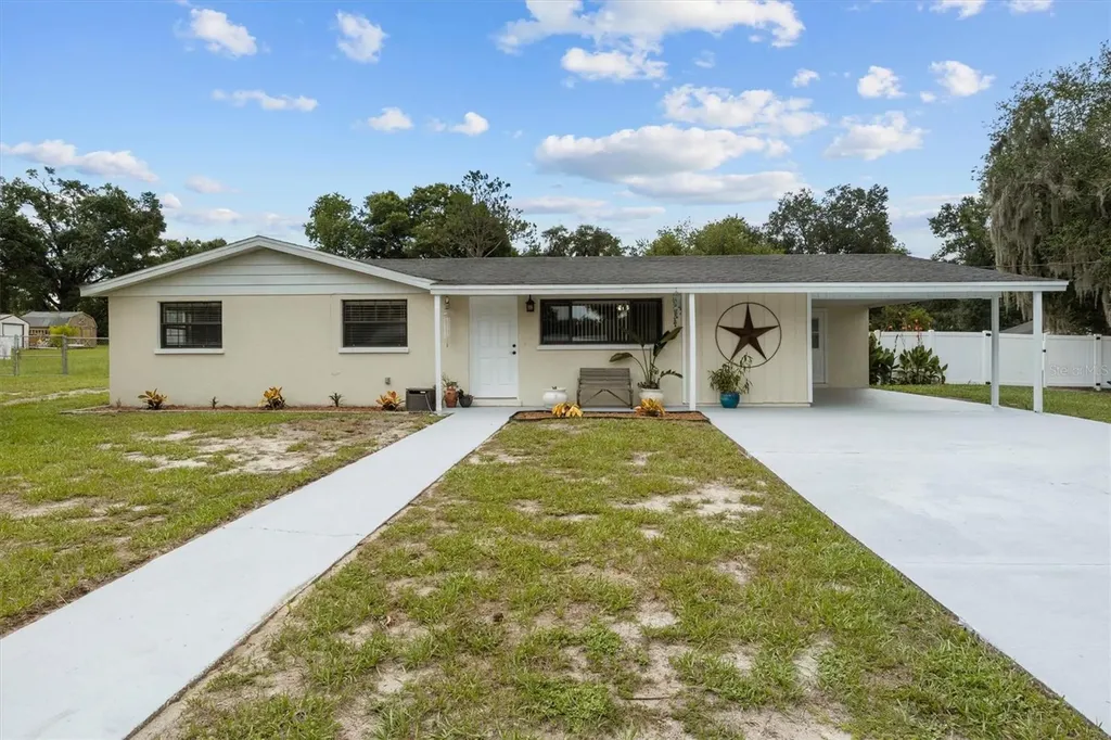 617 Mccranie Road Lakeland FL 33809