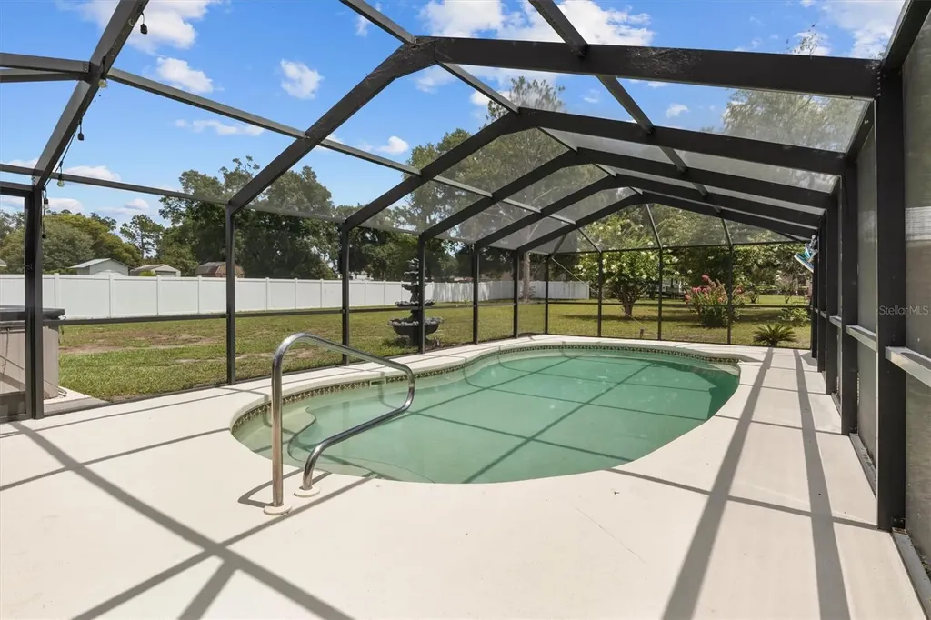 617 Mccranie Road Lakeland FL 33809