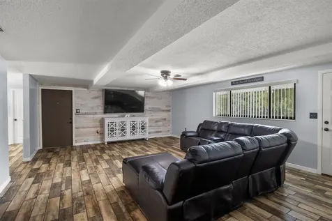 617 Mccranie Road Lakeland FL 33809