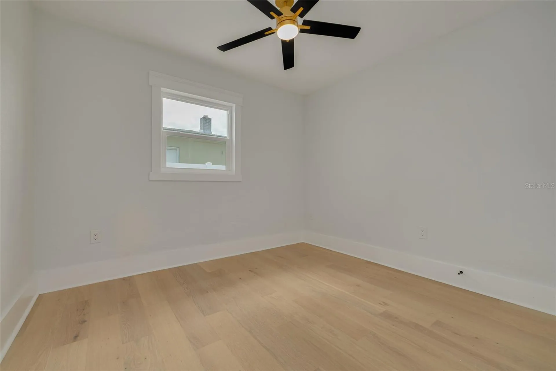 2528 4th Avenue S St Petersburg FL 33712